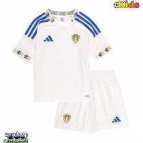 Leeds United Replica Home Minikit 2025-26 Short Sleeve (+ pants)
